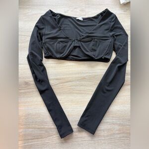 Garage cropped top